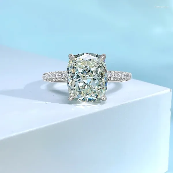 Anéis de cluster luz luxo versátil s925 prata esterlina anel de diamante conjunto com jóias de casamento de alto carbono importadas