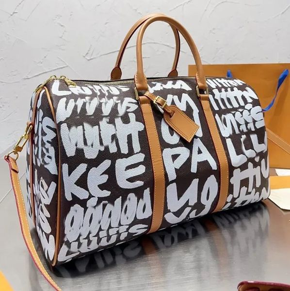 Designer Tote Bag Womens Graffiti Keepall Duffel Bags para Homens Marca de Luxo Letras Impressas Bagagem Bolsa Ao Ar Livre Aeroporto Viajando Totes -14