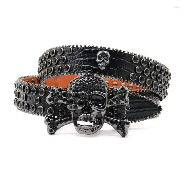 Gürtel Luxus Est Design Big Skull Gürtel Männer Strass Nieten Frauen Diamant Lederband Designer Bund