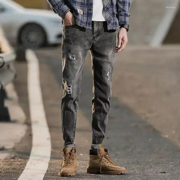 Männer Jeans Zerrissene Geerntete Slim Fit Für Männer Enge Rohr Männliche Cowboy Hosen Mit Löchern Dünne Zerrissene Gebrochene Hosen 2024 Koreanische Herbst Xs