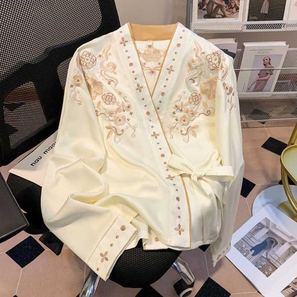 Neues langärmeliges Hanfu-Hemd im chinesischen Stil mit Damen-Krawatte und Pferdegesichtsrock, besticktes Satin-Top, Modell 2024