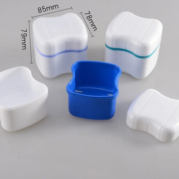 Custodia ortodontica Denti finti Fermo dentale Protezione per la bocca Custodia per protesi Scatola di plastica Organizzatore di forniture per l'igiene orale