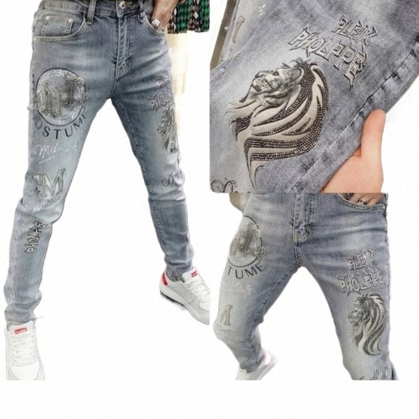 Primavera verão homens jeans elásticos bordados pesados na moda casual fino ajuste perna pequena calças lg estilo solto tecido de poliéster 929r #