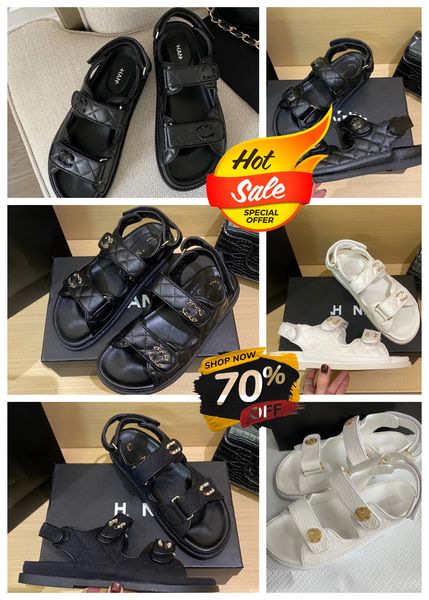 2024 neue Designer-Sandalen für Damen, schwarze Kalbslederschuhe, gesteppte Plateau-Flats, niedriger Keilabsatz, Diamant-Schnalle, Slip-on-Knöchelriemen-Flip-Flop