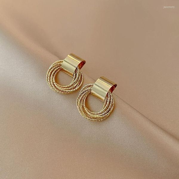 Brincos de parafuso prisioneiro feminino simples cor ouro vintage pequeno círculo borla piercing para mulher incomum coreano charme orelha jóias3170