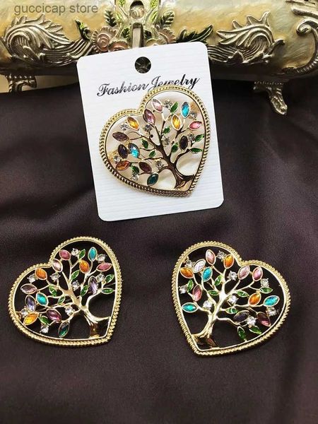 Pins broches design clássico mulher broche jóias vida árvore em forma de coração acessórios de roupas de alta qualidade para amantes presentes de aniversário y240329