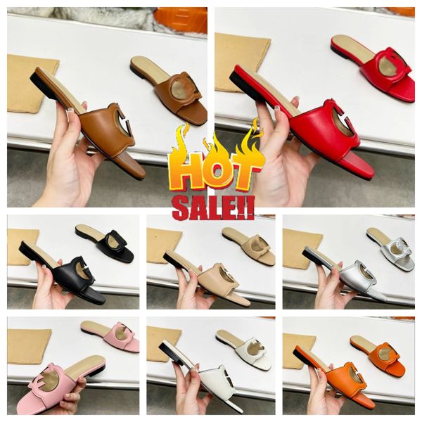 2024 Neue Slipper Designer Leder Damen Sandalen Sommer Flache Schuhe Schwarz Weiß Mode Strand Frauen Hausschuhe Brief Drag