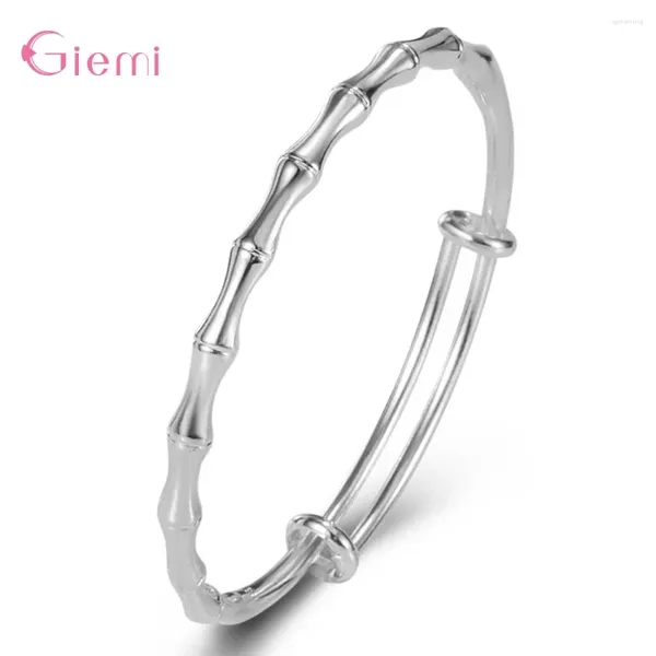 Braccialetti a maglie Braccialetto di amicizia geometrico di colore argento alla moda per le donne Ragazze Commercio all'ingrosso di gioielli di moda