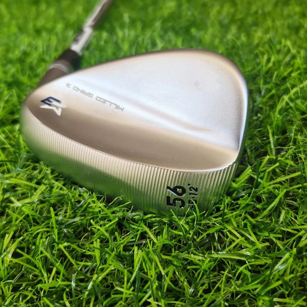 Öğütülmüş öğütülmüş 3 golf kulüpleri Chrome Wedge 240312