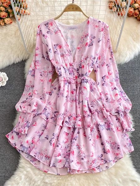 Casual Kleider Floral Elegante Strand Chiffon Kleid Frauen V-ausschnitt Laterne Hülse Rüschen Kurze Süße Urlaub Vestidos Jahr 2024