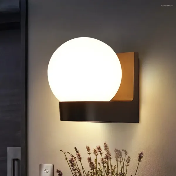 Lampada da parete Sconce Creative Simple Ball Aisle Light Tappezzeria per soggiorno Camera da letto Comodino Scala