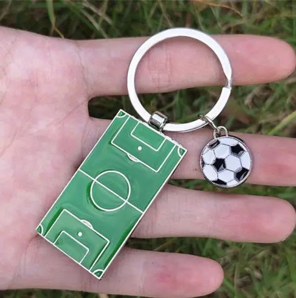 Portachiavi per stadio di calcio da uomo, portachiavi per stadio di calcio in metallo, squadra di tifosi di calcio, souvenir sportivo, portachiavi per auto, regalo 240329