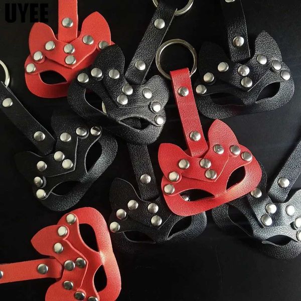 Chaveiros Lanyards Uyee Handmade Punk Fox Chaveiro PU Couro Metal Rebite Mulheres Carro Chaveiro Pingente Luxo Design Decoração Pacote Casal Presente J240330