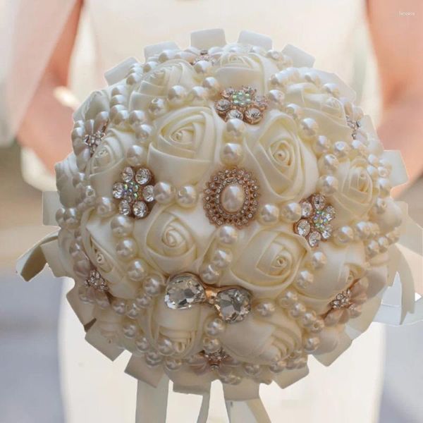 Flores de casamento 2024 lindo buquê de pérolas de cristal frisado multicolorido buquê de noiva artificial artesanal de dama de honra