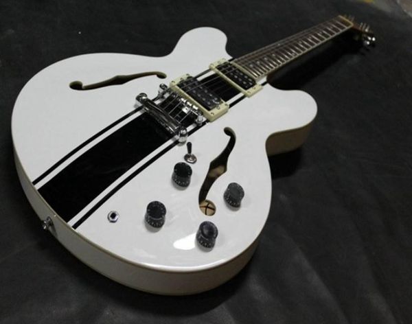 Custom Shop ES 333 Tom Delonge Signature Semi Hollow Body Bianco Nero Stripe Jazz Chitarra elettrica Doppi fori F Dot Inlay Grove2010362