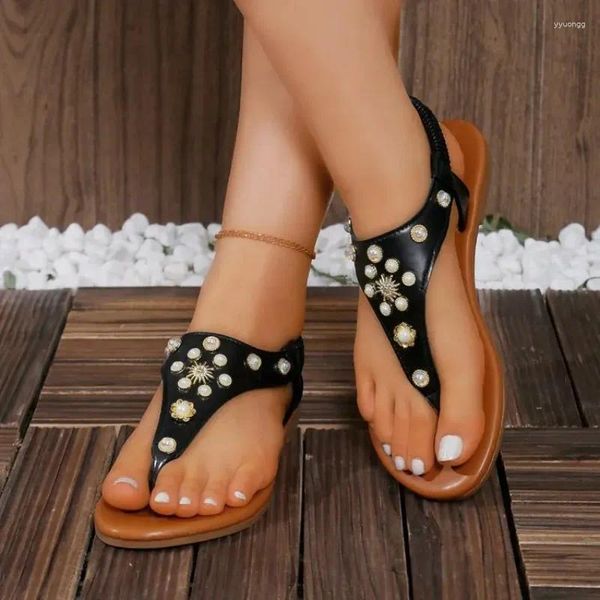 Sıradan Ayakkabı Yaz Bohemia Rhinestone Clip Tepe Sandalet Kadınlar 2024 Düz Topuklu Gladyatör Roma Plaj Flip-Flops Boyut 36-43