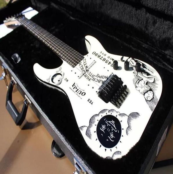 Raro KH2 2009 Ouija White Kirk Hammett Signature Chitarra elettrica Reverse Paletta Floyd Rose Tremolo Corpo nero Binidng Star 8882228