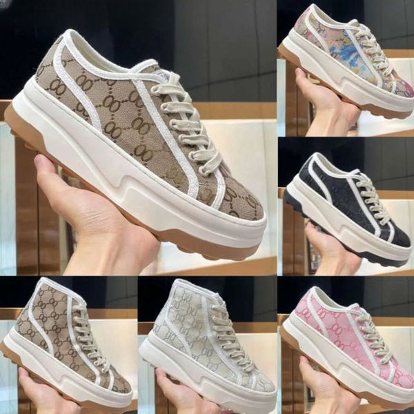 Designer feminino sapatos casuais italiano cintura baixa alta letras de alta qualidade tênis de moda bege ébano lona tênis tecido decorado sapatos de moda