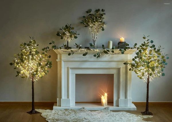 Flores decorativas iluminadas árvore de eucalipto plug em branco quente LED vegetação artificial com luzes para decoração de festa em casa de casamento 4 pés 6 pés