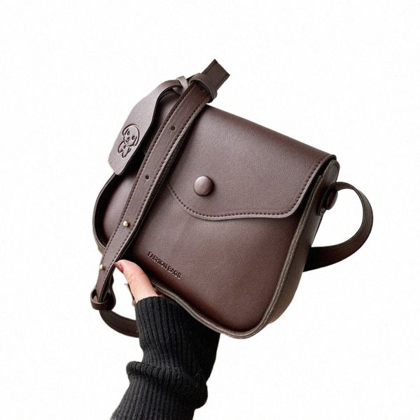 bayanlar trendy eyer omuz çantası kadınlar pu deri crossbody çanta köpek basit düz renk flep menger çanta tasarımcı çanta t7de#