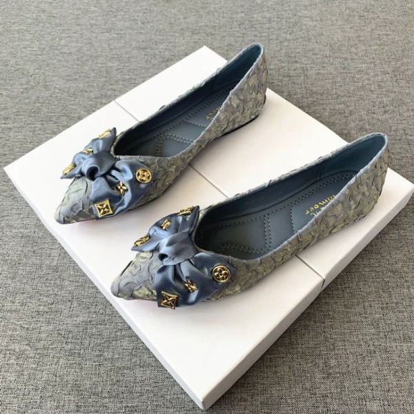 Flats 2023 Summer Nuovo prua comodo Joker a punta scarpe single a bolla singola da donna indossare leisure softsoled di qualità da donna scarpe da donna