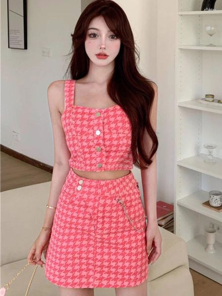 Vestidos de trabalho feminino designer midriff tanque festa mini saias define verão rosa xadrez sexy duas peças feminino casual kawaii saia ternos 2024