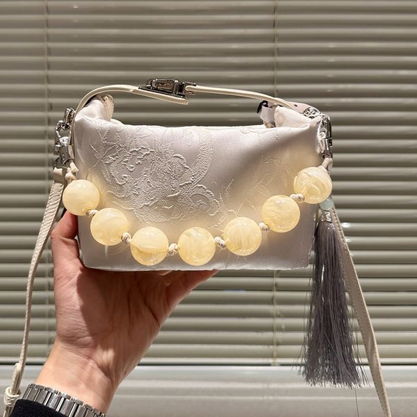 Neutrale Designer-Lunchtasche aus Kalbsleder im chinesischen Stil, Handtasche mit Tier- und Blumenstickerei, großer Perlengriff, silberne Hardware, luxuriöse Umhängetasche, 16 x 13