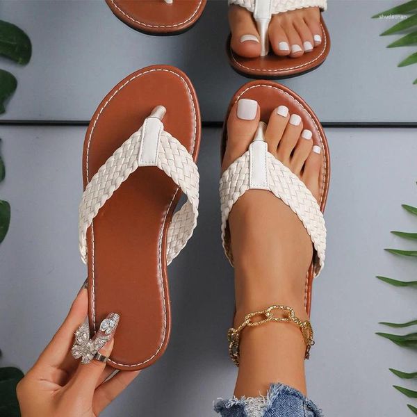 Terlik 2024 Yaz Falst Dokunma Ayakkabıları Kadın Klip Ayak Tip Flip Flops Moda Sandalet Plaj Elbise Slaytlar Yürüyen Gündelik Femme