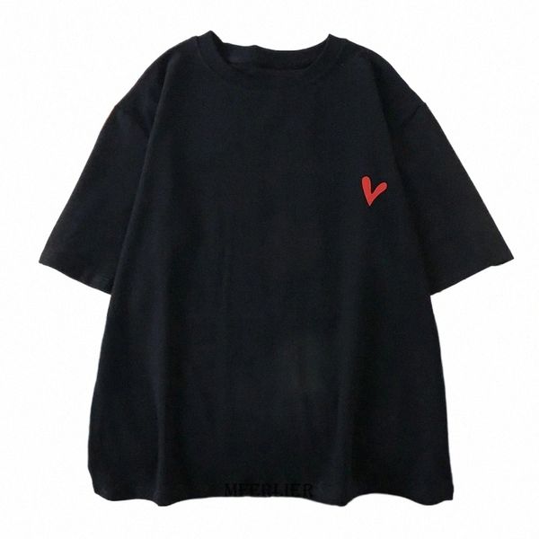 Плюс Размер 6XL 150 кг Летняя футболка Cott Женские футболки с принтом в виде сердца Свободные топы Harajuku Черно-белая повседневная футболка большого размера b7lL #