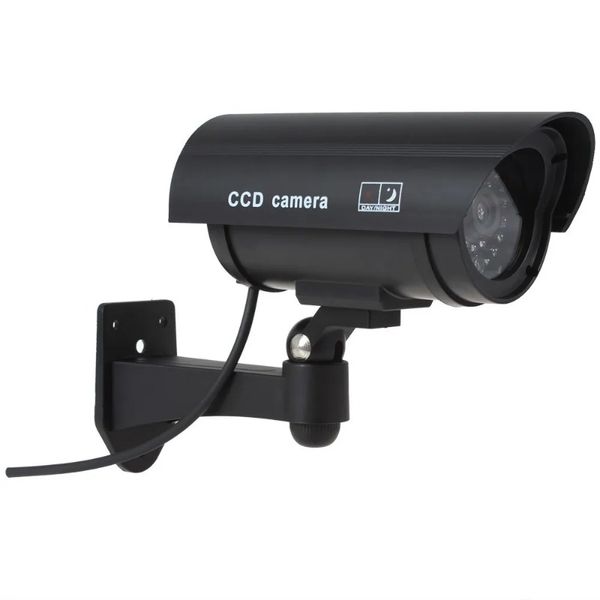 2024 gefälschte Dummykamera wasserdichte Outdoor gefälschte Kamera Batterieantrieb Flacker Blink LED Security Bullet CCTV -Kamera für Innenräume