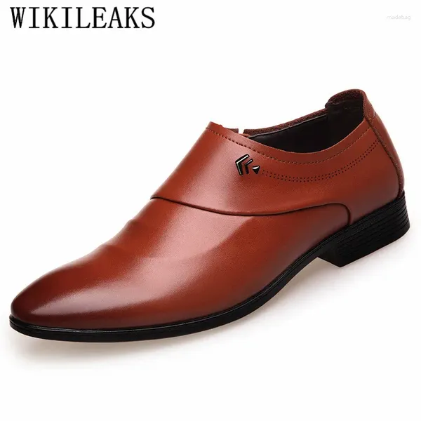 Sapatos de vestido 2024 Alta Qualidade Mens Oxford para Homens Mocassins Formal Business Casamento Chaussures Hommes Pointu