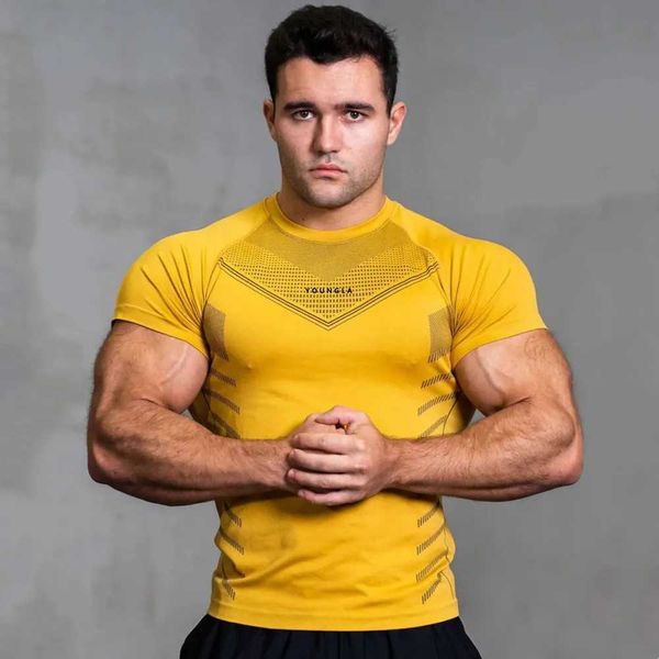 Homens camisetas T-shirt de secagem rápida comprimida para treinamento de fitness masculino de manga curta mens ginásio fitness apertado t-shirt j240330