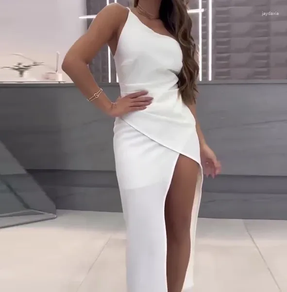 Freizeitkleider Damen Abendkleid Schräger Ausschnitt Eine Schulter Sexy Split Langer Rock 2024 Sommer Neuester Stil Schlaf Hip Wrapped