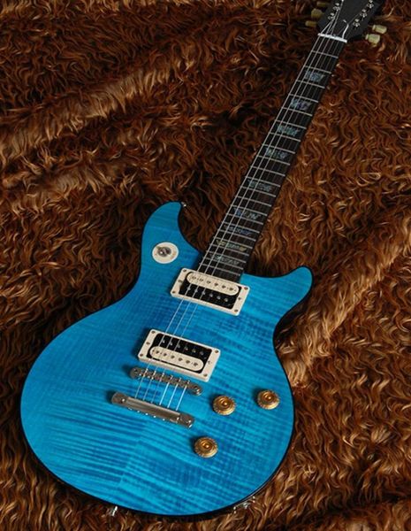 Tak Matsumoto Double Cutaway Aqua Blue Flame Maple Top E-Gitarre Abalone Block Inlay Black Body Binding1014839