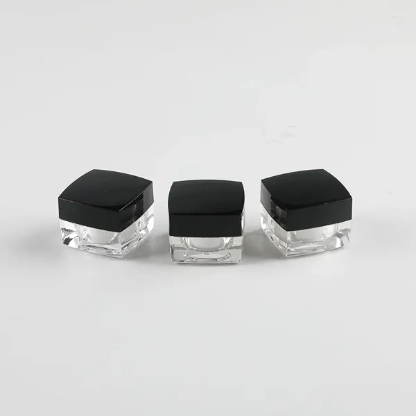 Bottiglie di stoccaggio 50 pz 5 g Vuoto quadrato Mini espositore in plastica Trasparente Vaso per crema cosmetica Contenitore Esempio di imballaggio da viaggio