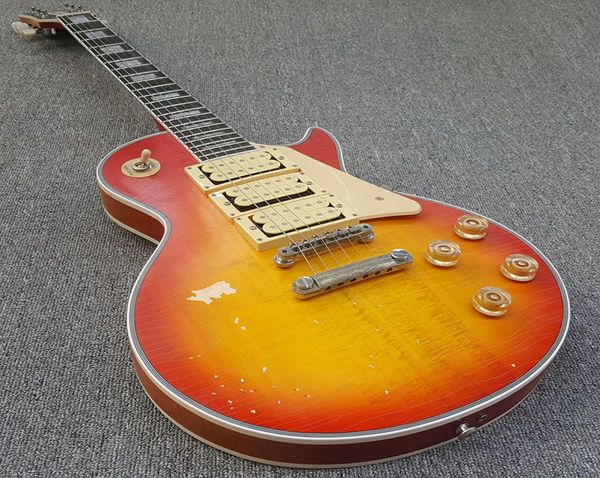 Custom Ace Frehley Budokan Heritage Cherry Sunburst Relic Chitarra elettrica Tuneomatic Bridge Grover Accordatori White Pearloid Banj5322927