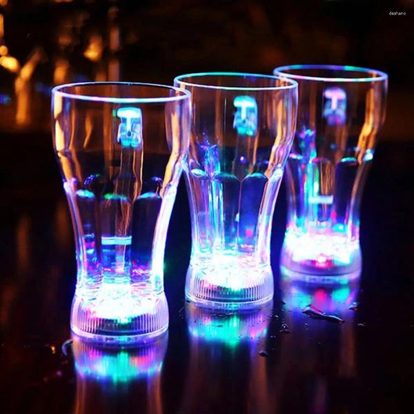 Canecas Acrílico LED Piscando Copo Mudança de Cor Água Ativada Light Up Cerveja Uísque Caneca Vinho Beber Copos de Vidro