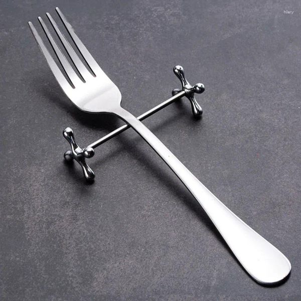 Suporte de pauzinhos de armazenamento de cozinha metal ameixa travesseiro pauzinhos rack colher suporte faca garfo resto liga material