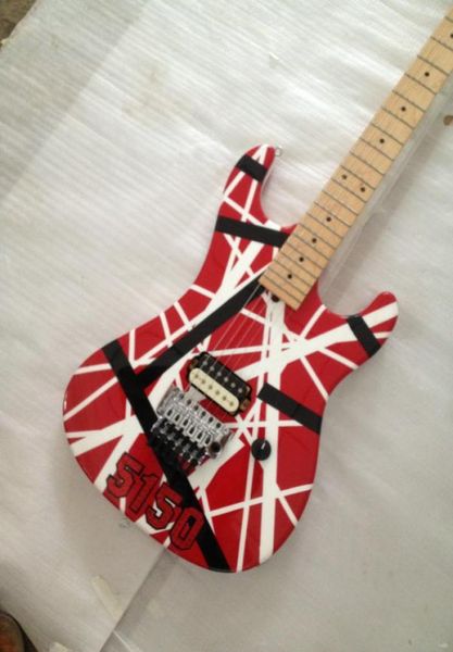 Aggiornato Kra Gang Edward Van Halen 5150 White Stripe Red Chitarra elettrica Floyd Rose Tremolo Bridge Dado di bloccaggio Manico in acero Fing8909030