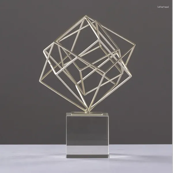 Estatuetas decorativas arte abstrata ferro geométrico acessórios de decoração para casa base cristal artesanato luz moderna luxo escritório desktop