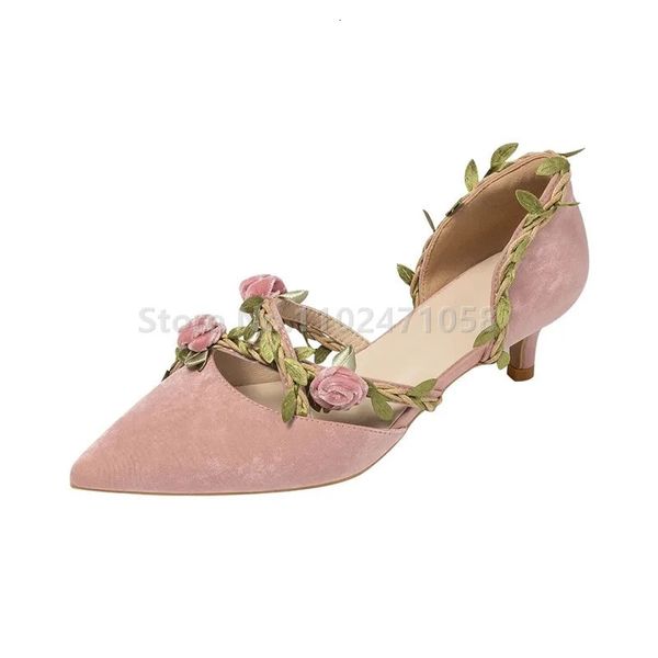 Décolleté da donna retrò Fiore rosa Decorazioni di vite Punta a punta Tacchi sottili Sposa Sposa Tacchi alti Scarpe Sandali estivi slip-on poco profondi 240326