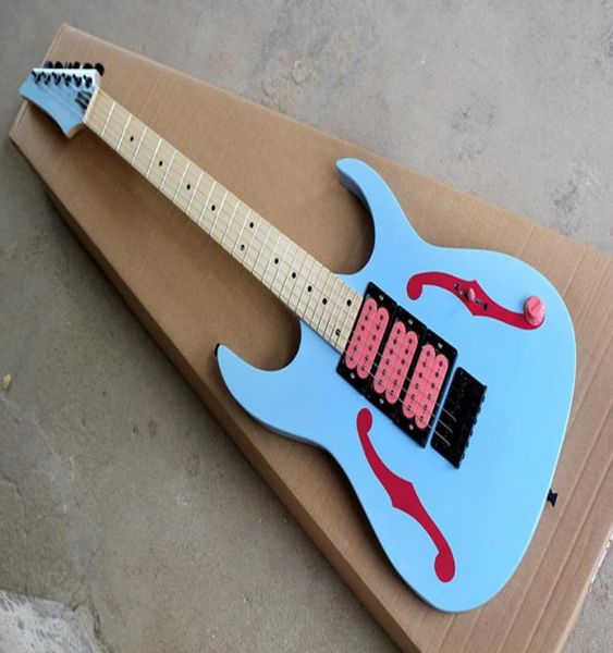 Fabrikspezifische blaue E-Gitarre mit Floyd-Rose-Brücke, schwarzer Hardware, Ahorn-Griffbrett, rosa HHH-Tonabnehmer, kann individuell angepasst werden3786991