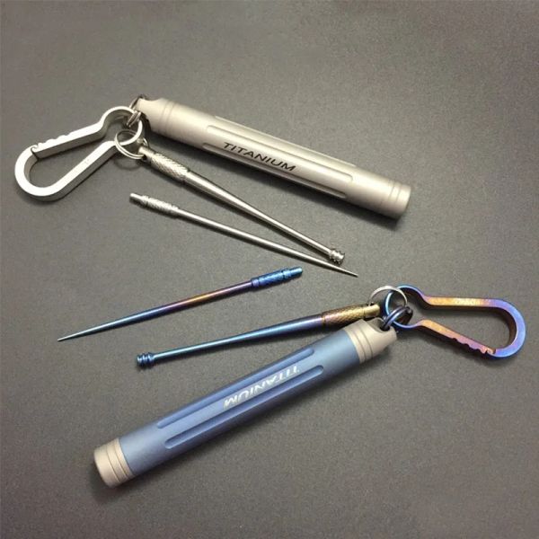 Ferramentas 1 PC EDC Liga de Titânio Portátil EDC Garrafa À Prova D 'Água Palito Earpick Set Chaveiro Pendurar Ferramenta de Autolimpeza Talheres