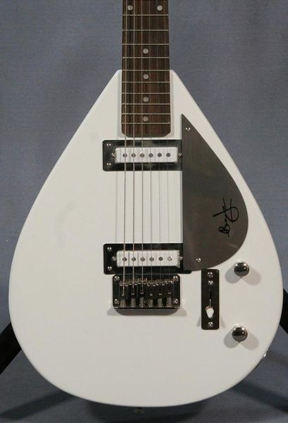 Custom Shop Hutchins Brian Jones Teardrop Signature Vintage White Electric Guitar Super Rare Short Scale Travel Guitar8432039