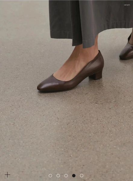 Scarpe eleganti La caviglia da donna R0w Winter2024 Pelle Nero Khaki Rosso Elegante tacco basso alla moda di alta qualità