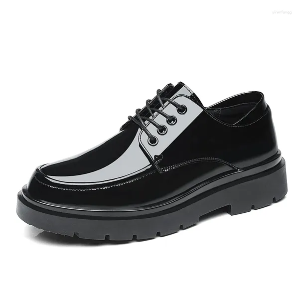 Sapatos casuais brilhantes couro de patente homens terno plus size homem negócios formal sola grossa escritório oxfords moda festa