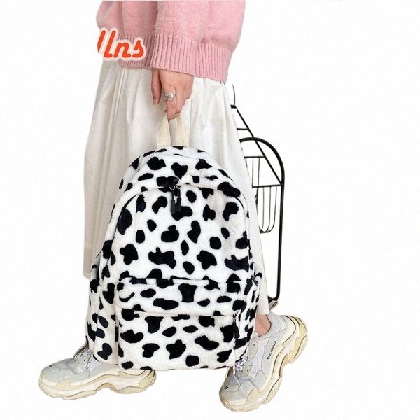 Fi Плюшевый рюкзак для женщин Большой емкости Девушка Школьная сумка Симпатичный коровий узор Рюкзак Зимний новый дорожный рюкзак f6rA #