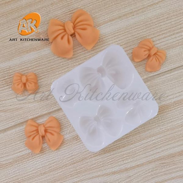 Stampi da forno Nodo a farfalla Stampo per decorazione torta fondente in silicone Stampo per decorazione fatto a mano Foglie Caramelle al cioccolato Utensili da cucina