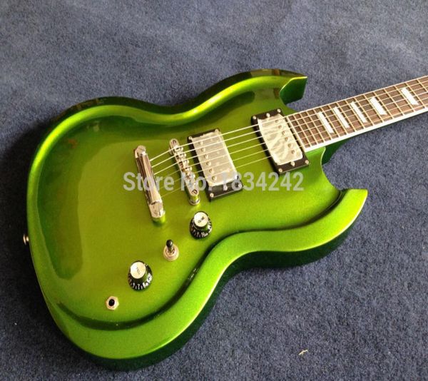 Promotion Double Cutaway Metallic Green SG E-Gitarre Contour Shape Body Gold Hardware Tuilp Tuners6920912