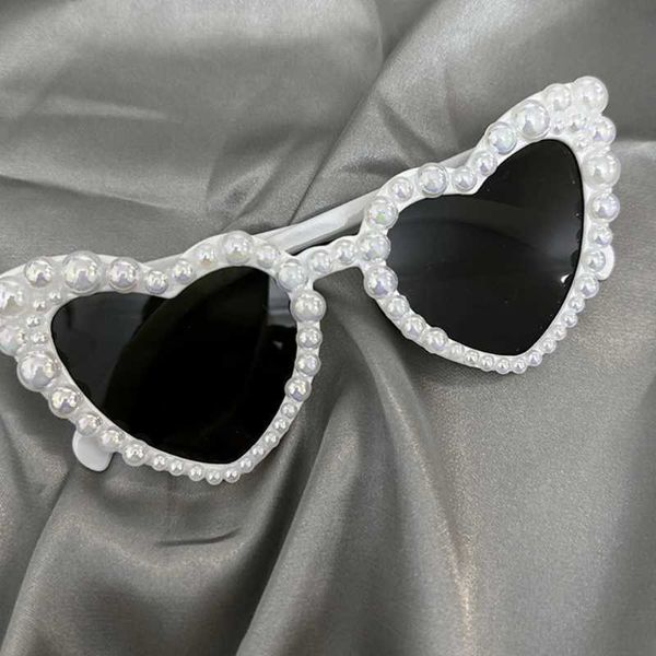Óculos de sol Óculos de sol com moldura de pérola para festas de casamento usados para noivas adulto carnaval fotografia vidro festas à beira-mar óculos de sol em forma de coração J240330
